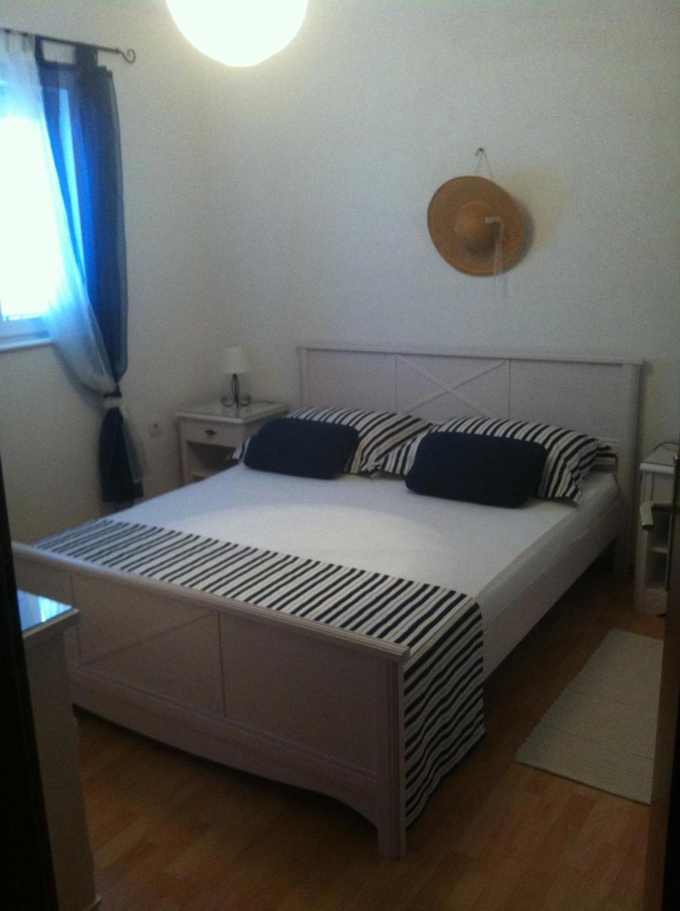 Apartmani Antunovic Podgora Bagian luar foto