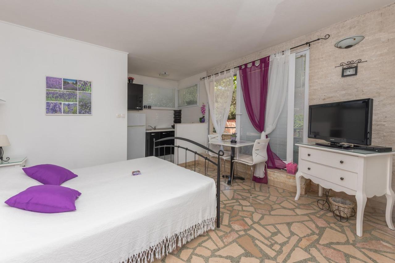 Apartmani Antunovic Podgora Bagian luar foto