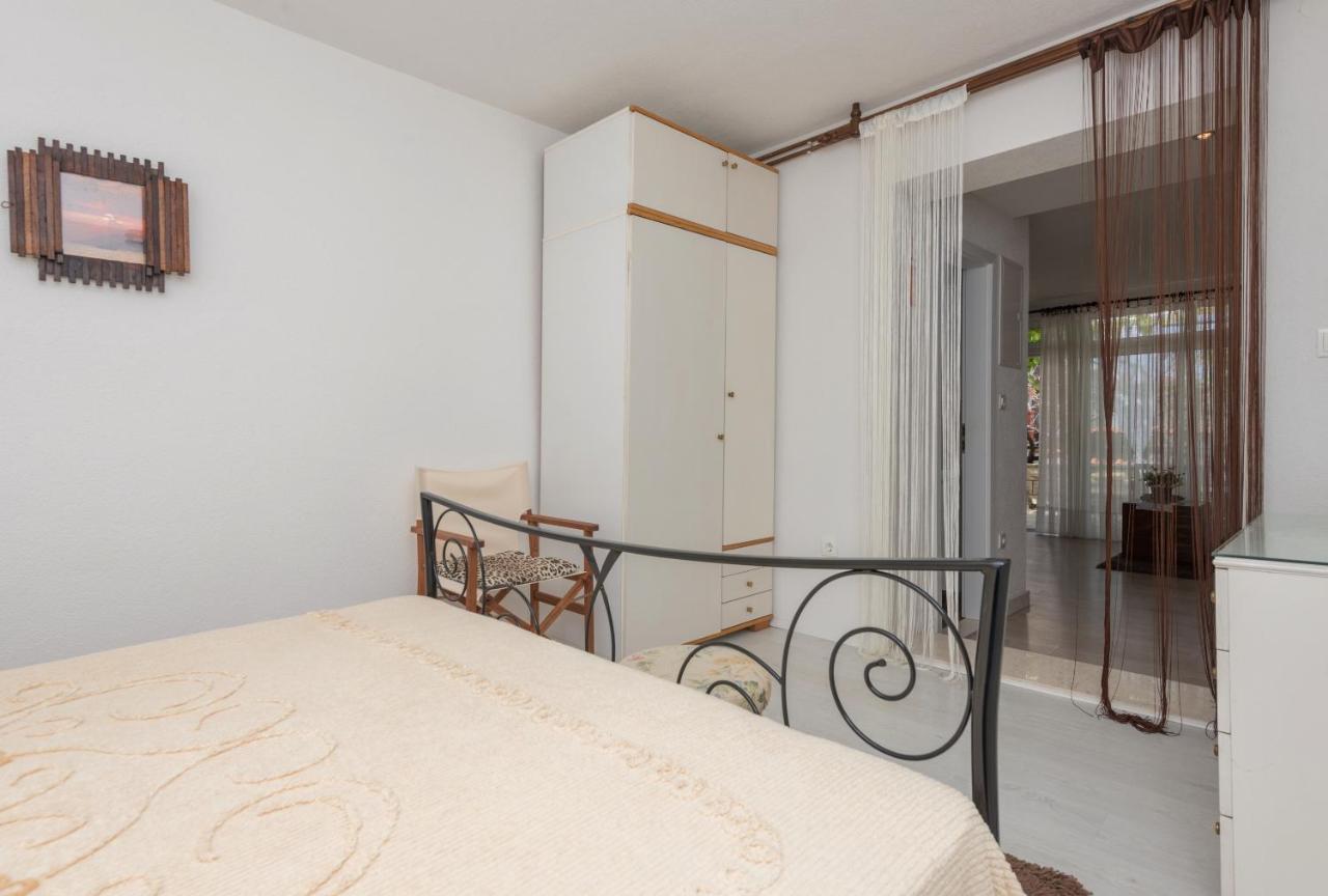 Apartmani Antunovic Podgora Bagian luar foto